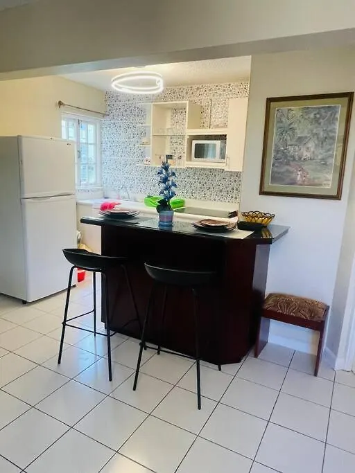 شقة Ocho Rios Retreat