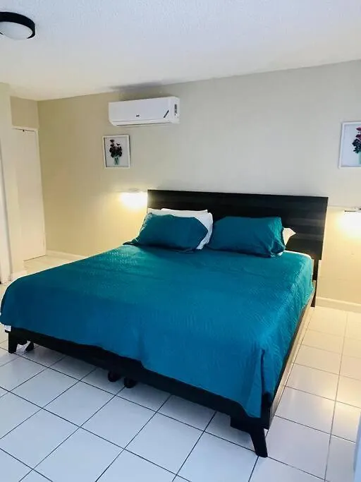 شقة Ocho Rios Retreat
