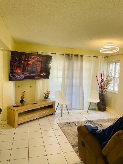 شقة Ocho Rios Retreat